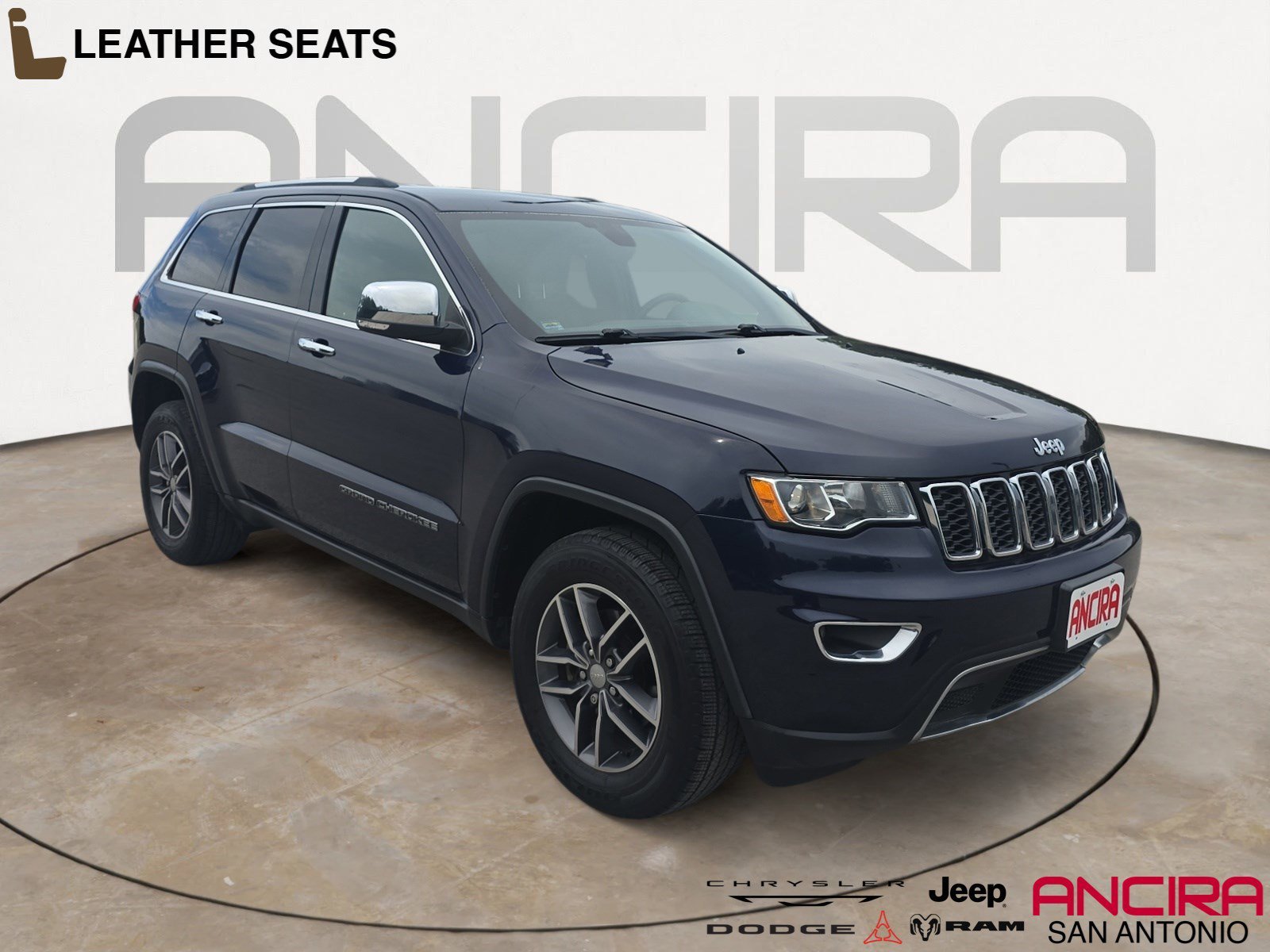 2017 Jeep Grand Cherokee Limited's photo