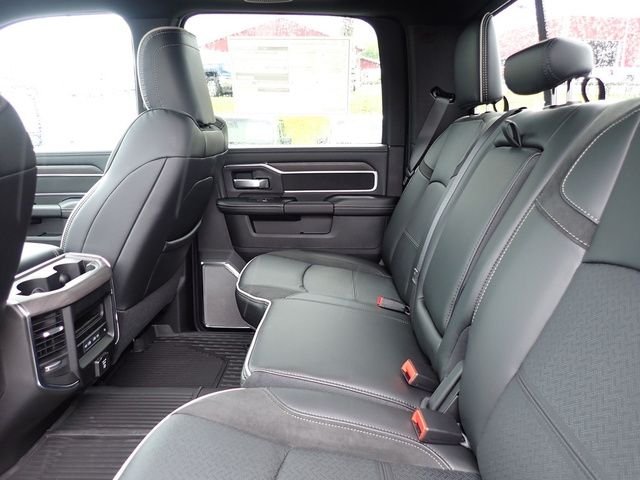 New 2026 Diamond Black Crystal Pearl-Coat Exterior Paint RAM Laramie image 13
