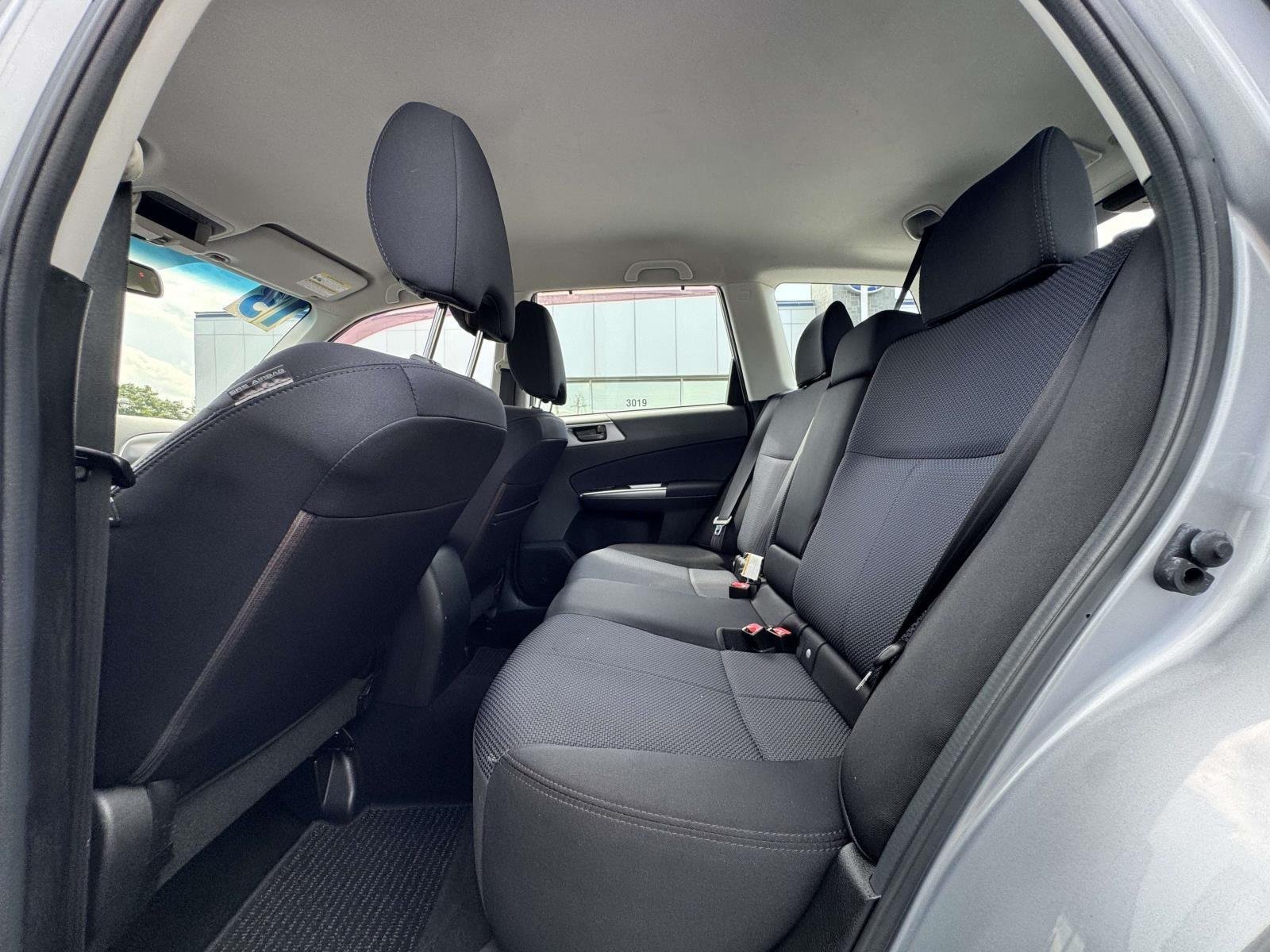 Used 2013 Ice Silver Metallic Subaru 2.5X image 13