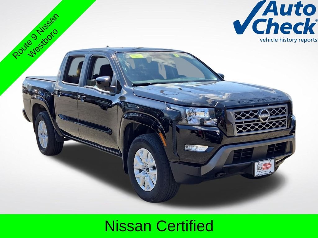 Used 2023 Black Nissan SV image 1