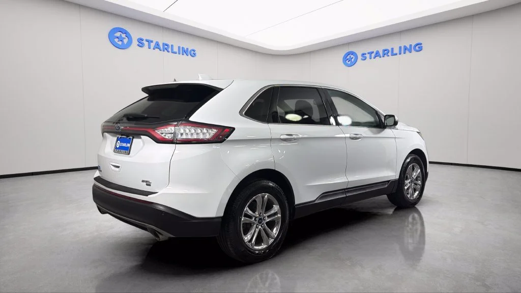 Used 2017 White Ford SEL image 9