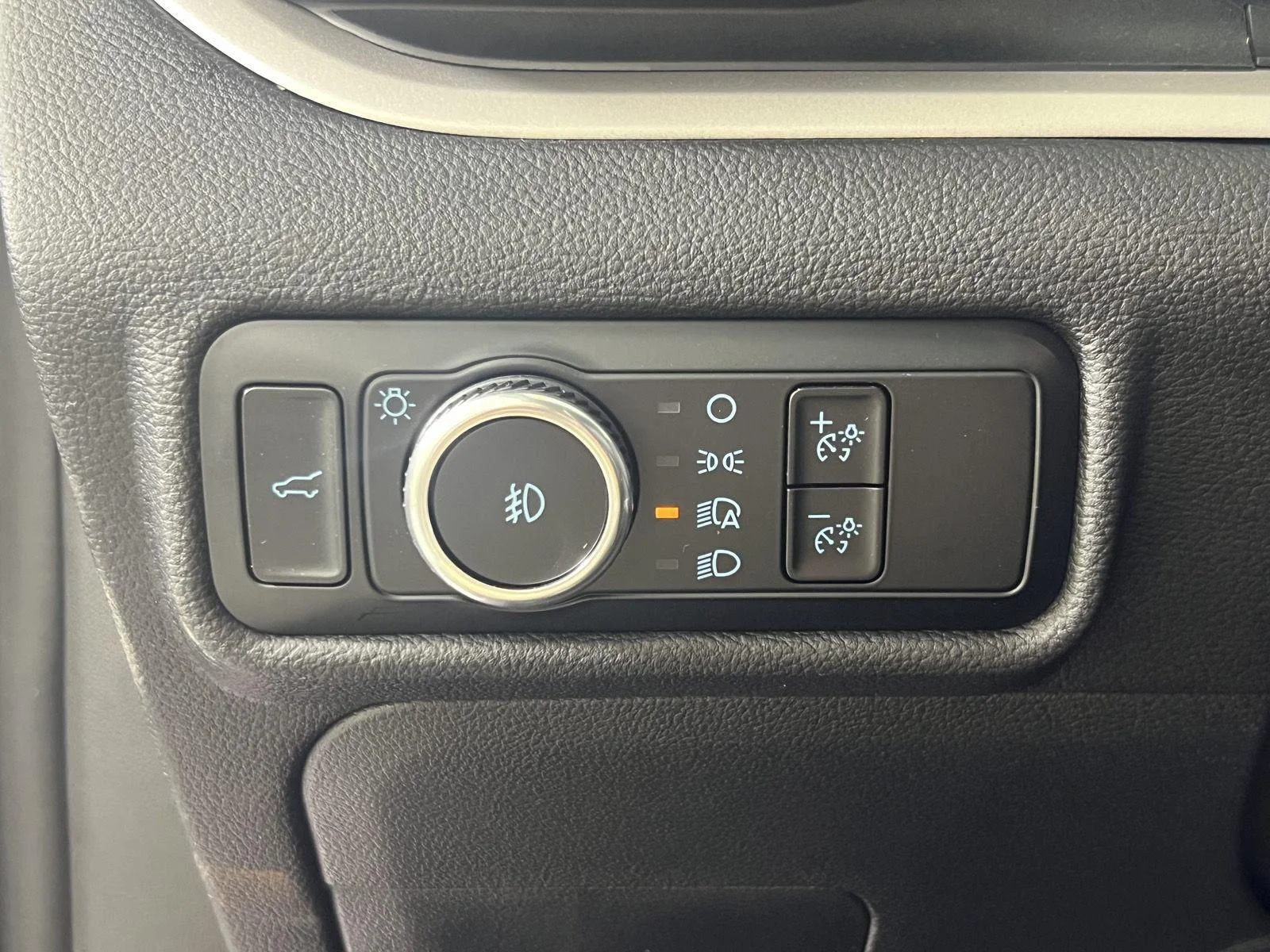 Used 2023 Carbonized Gray Ford XLT image 16