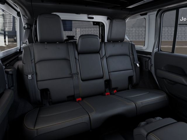 New 2026 Bright White Clear-Coat Exterior Paint Jeep Sahara image 15