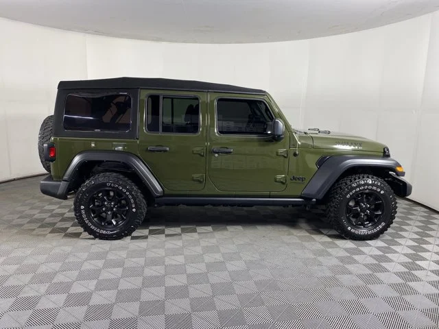 Used 2022 Green Jeep Unlimited Willys image 5