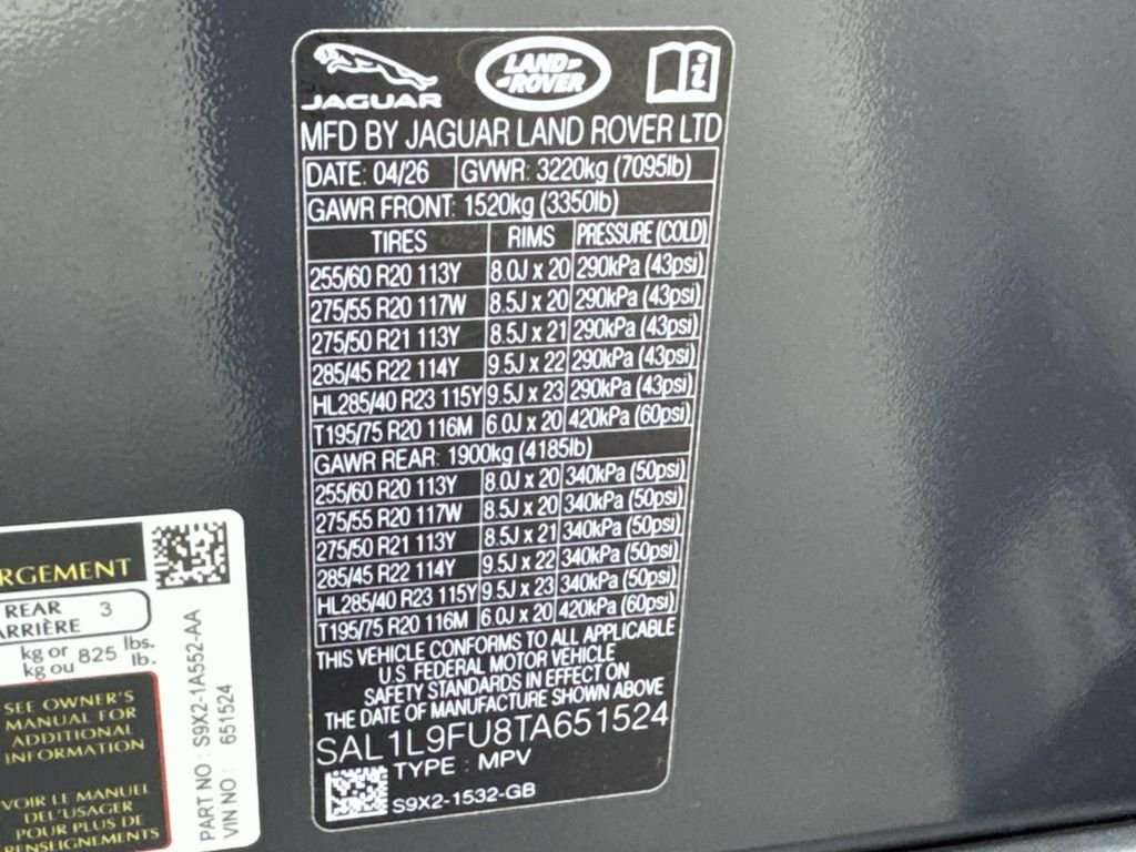 New 2026 Varesine Blue Land Rover Dynamic SE image 29