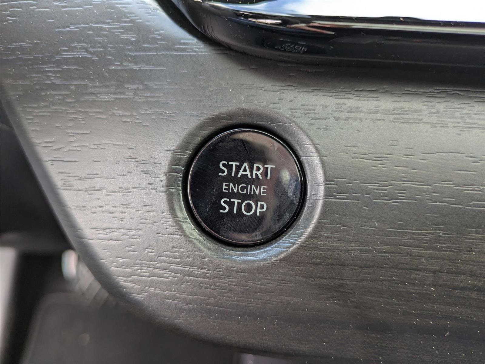 2025 Nissan Murano SL - Photo 21