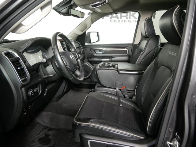 Used 2022 Granite Crystal Metallic Clearcoat Ram Crew Cab Laramie w/ Level A Equipment Pkg image 9