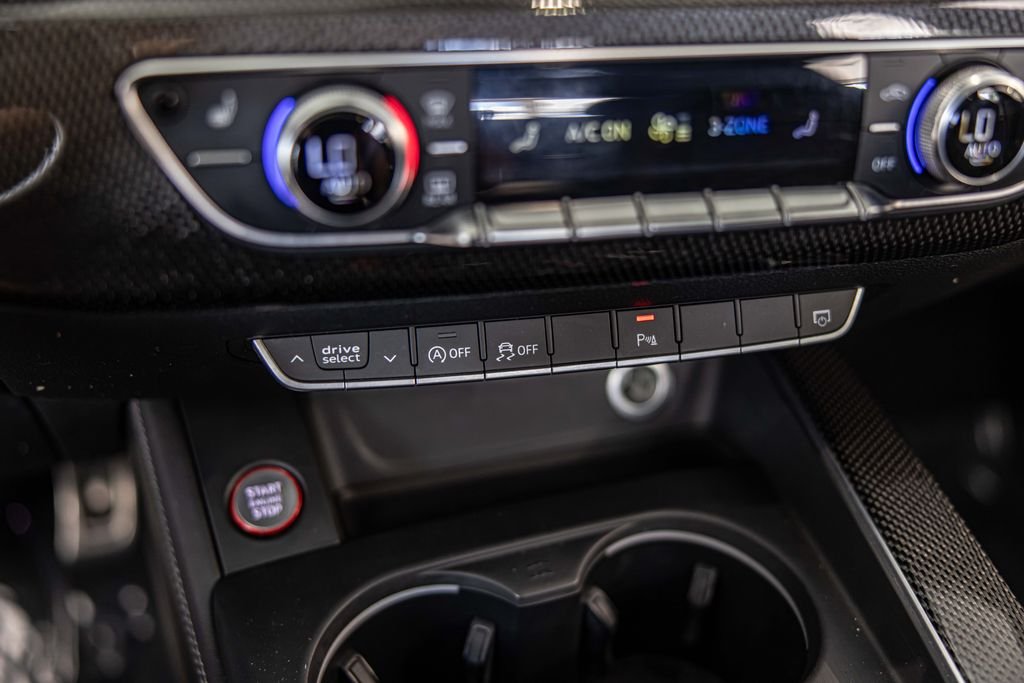 Used 2018 Black Audi 3.0T Prestige image 29