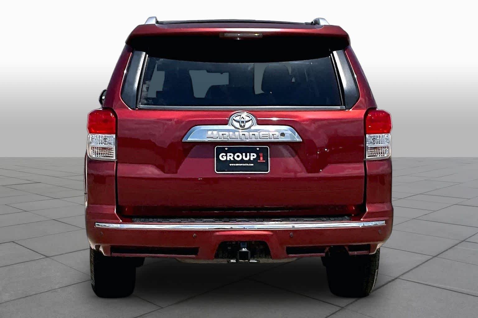 Used 2010 Salsa Red Pearl Toyota SR5 image 4