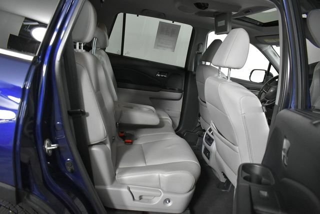 Used 2019 Blue Honda Touring image 20