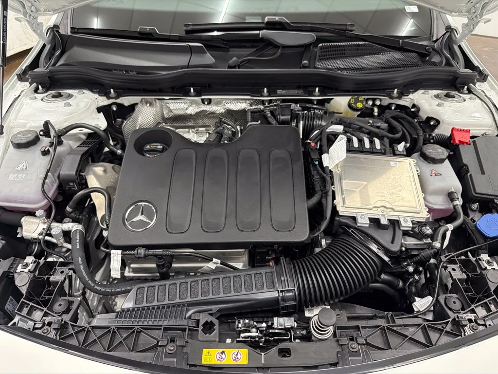 New 2027 White Mercedes-Benz CLA 220 image 31