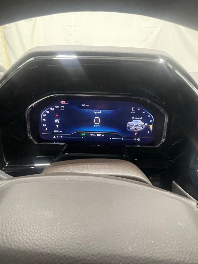 2025 Chevrolet Silverado 1500 LTZ - Photo 15