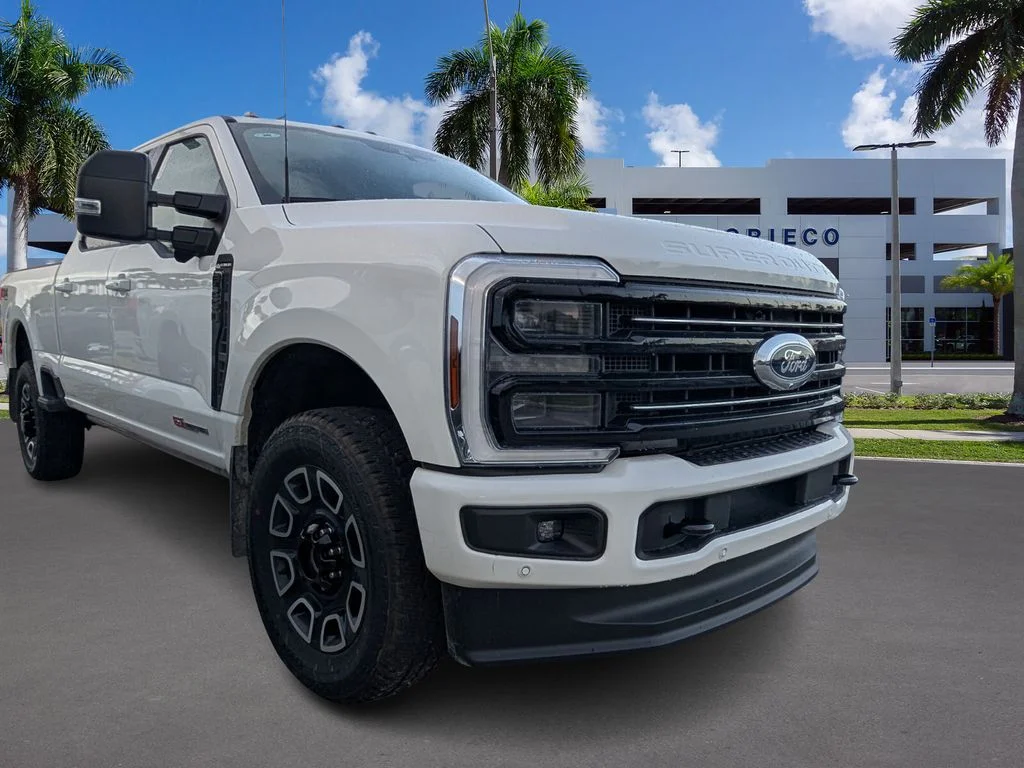 New 2026 Star White Metallic Tri-Coat Ford F-250® Platinum® image 1