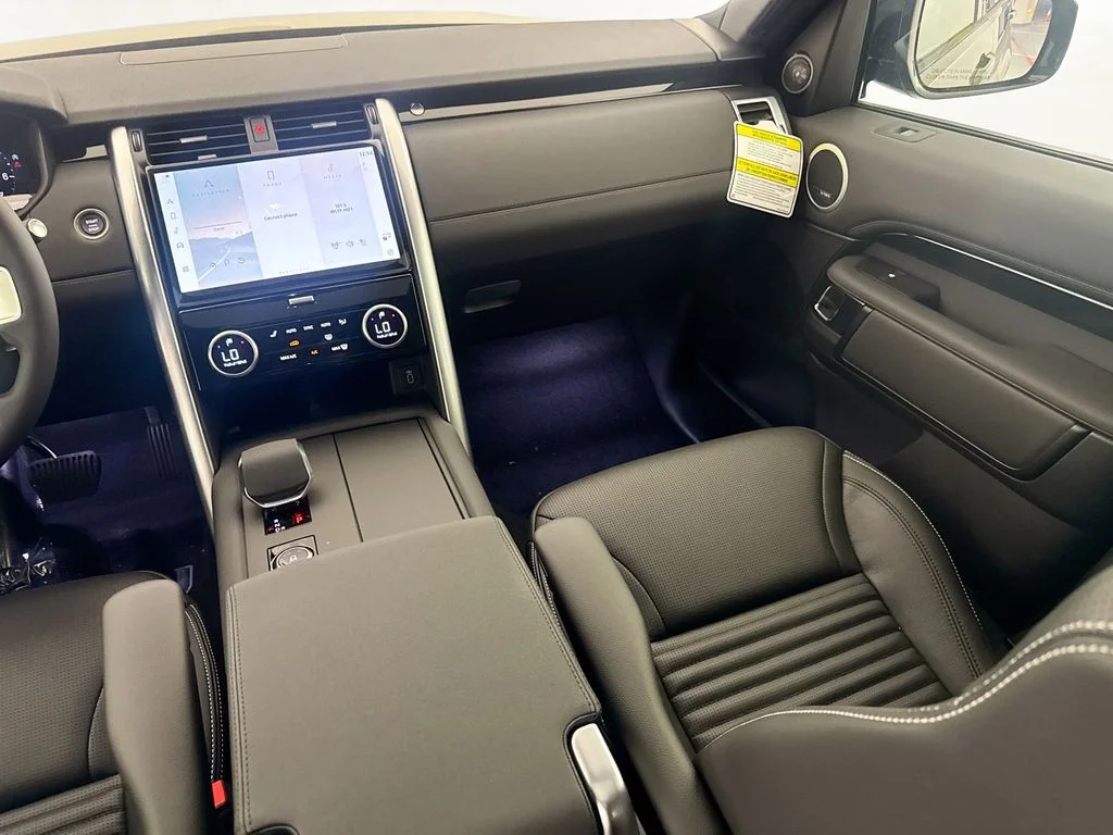 New 2026 Carpathian Grey Land Rover S image 22