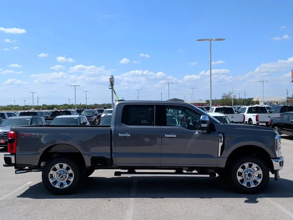 New 2027 Carbonized Gray Metallic Ford F-250® Lariat® image 8