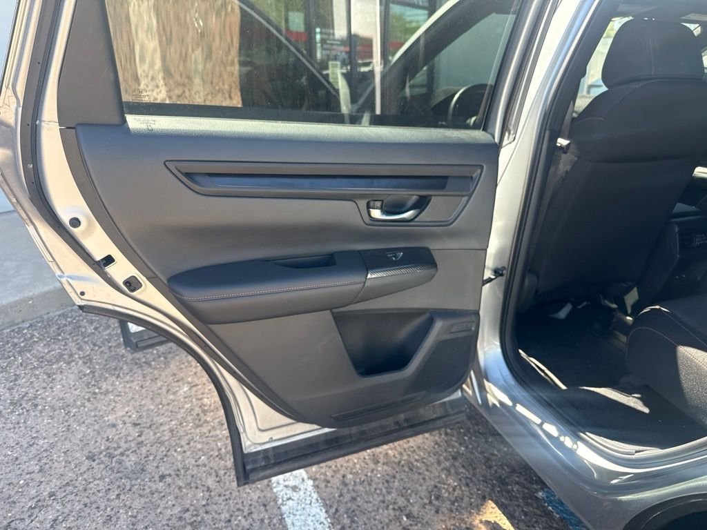 Used 2025  Honda Sport image 22