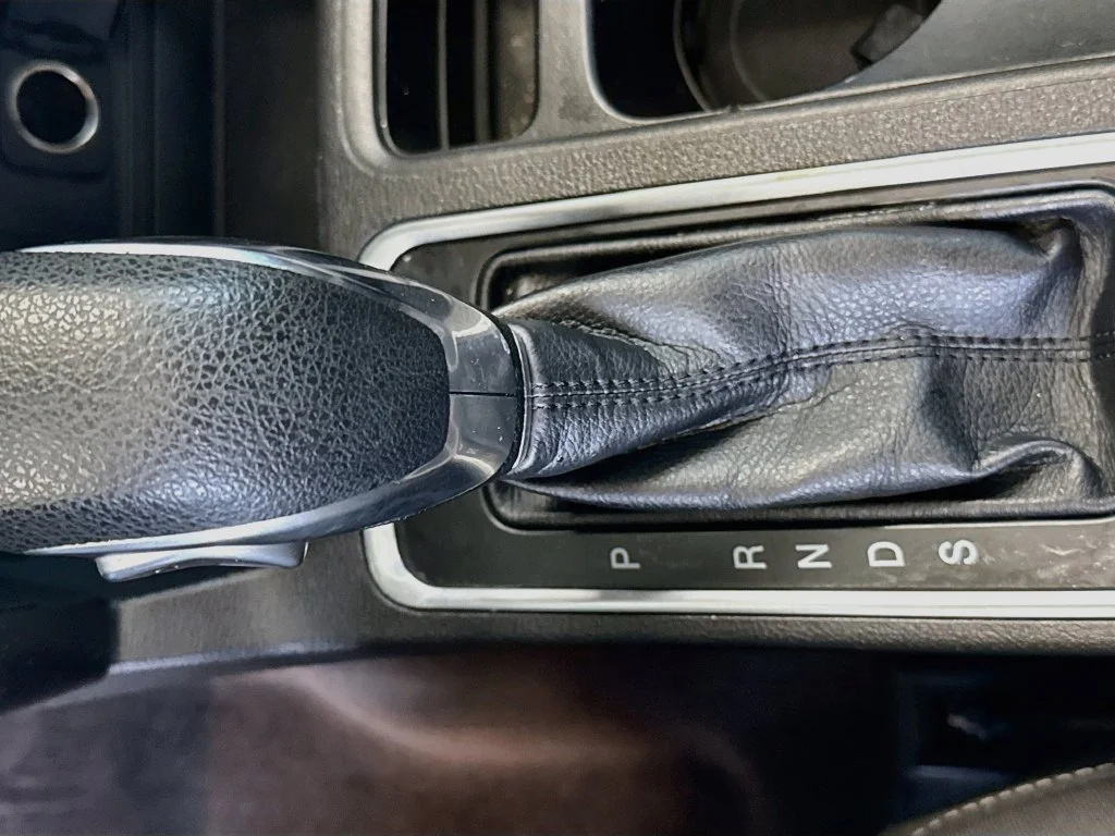 Used 2018 Black Ford SE image 18