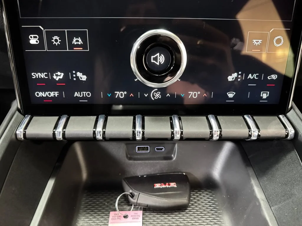 2027 GMC Terrain Elevation - Photo 13