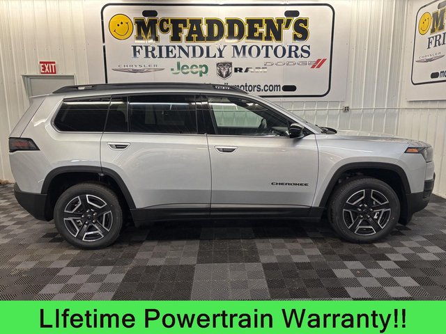 2026 Jeep Cherokee Laredo