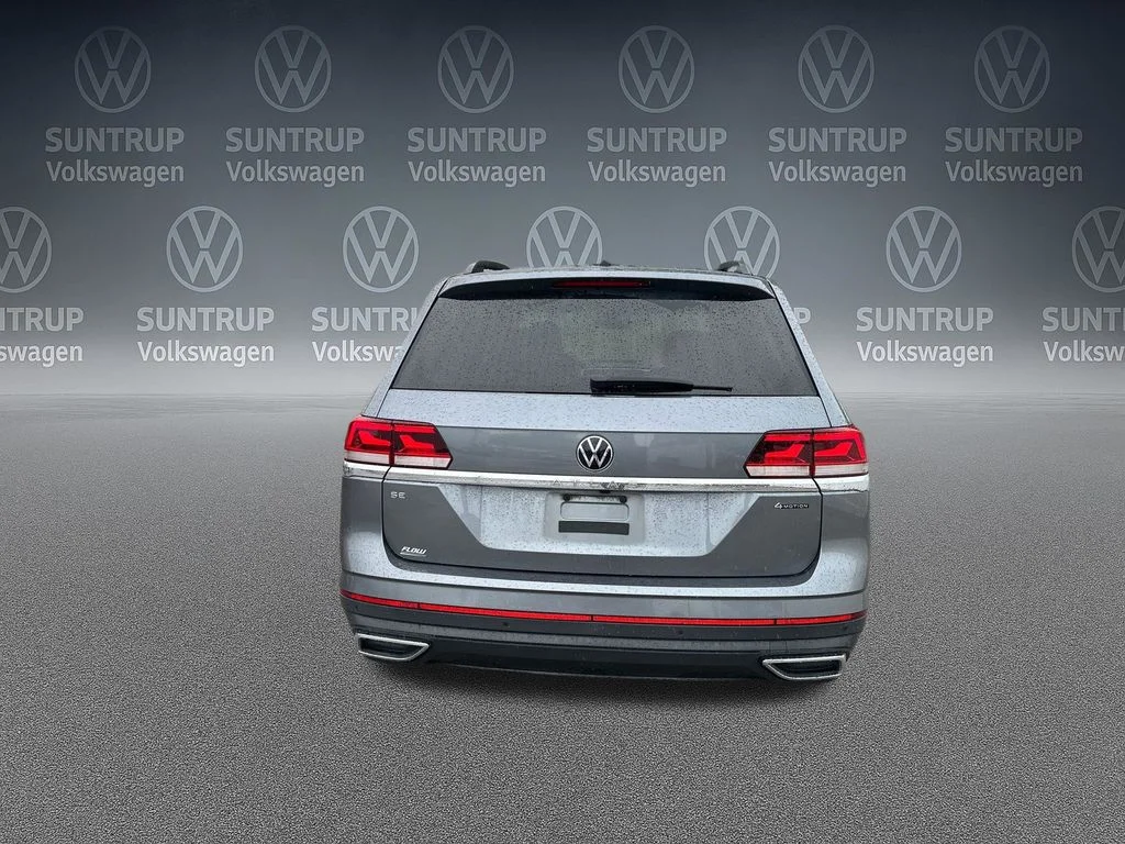 Used 2023 Gray Volkswagen 2.0T SE w/Technology image 35