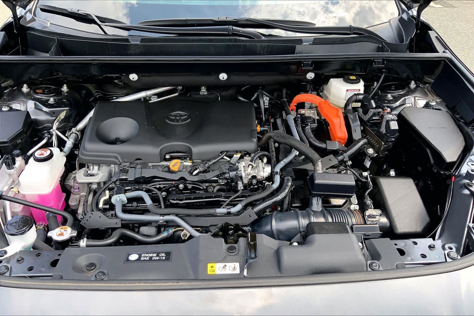 Used 2024 Magnetic Gray Metallic Toyota Hybrid XLE image 32