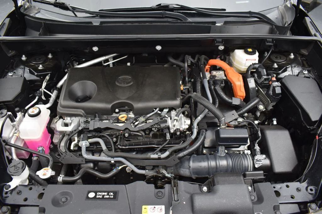 Used 2022 Black Toyota LE image 8