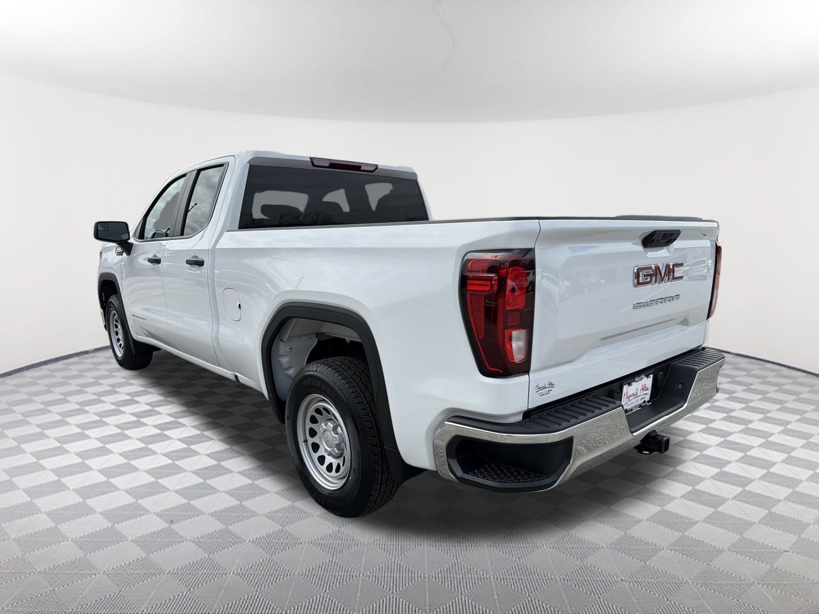 2026 GMC Sierra 1500 Pro - Photo 7