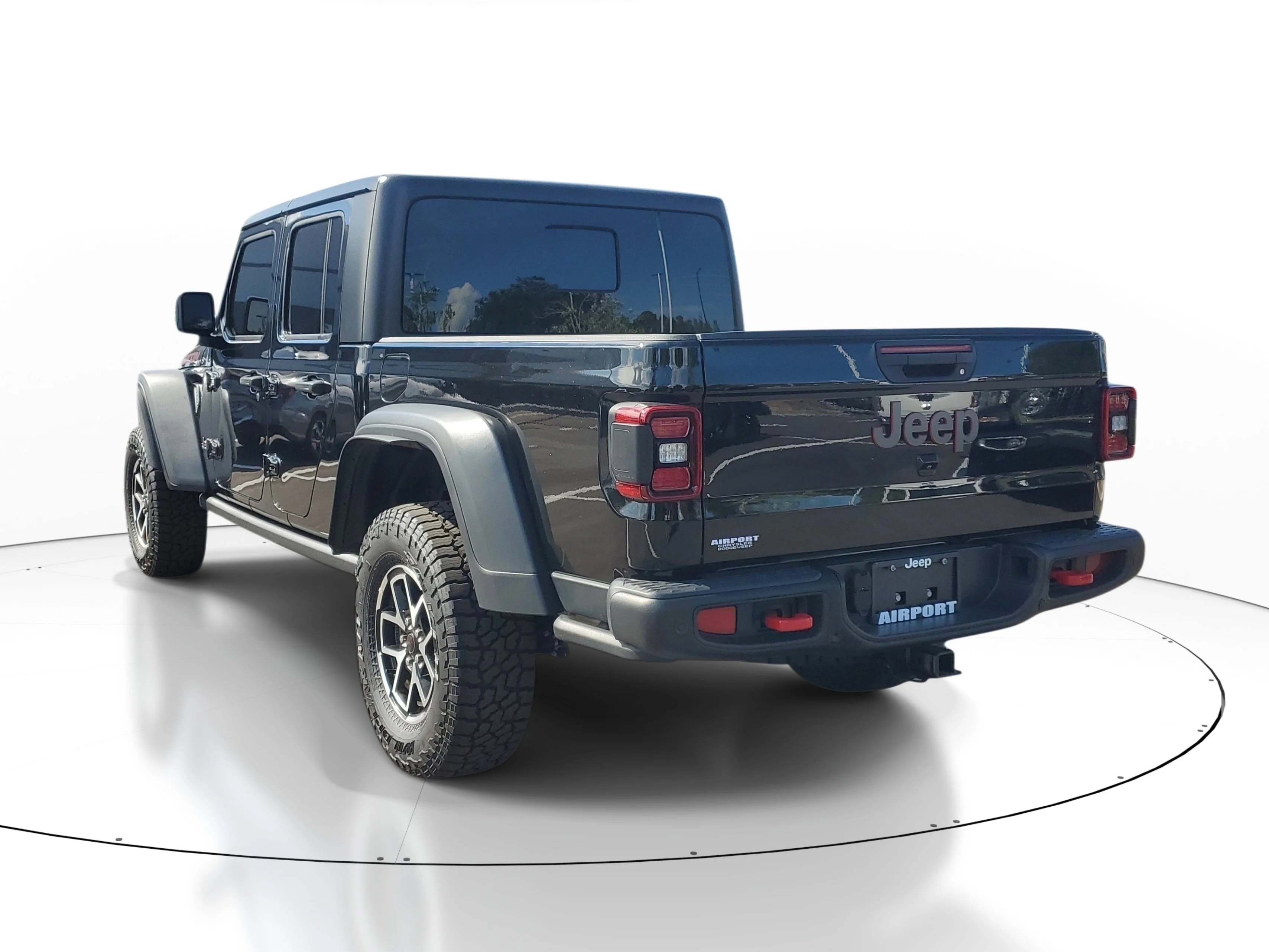 Used 2025 Black Clearcoat Jeep Rubicon image 4