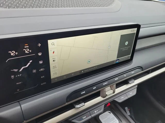 New 2027 Ivory Silver Kia S image 16