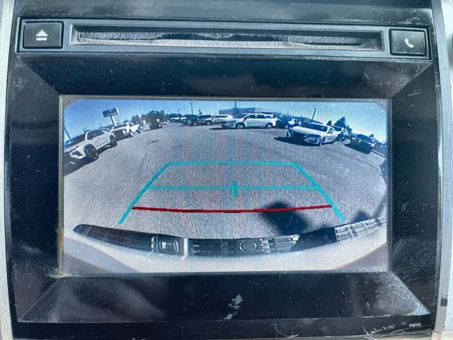 Used 2019 White Toyota SR image 23