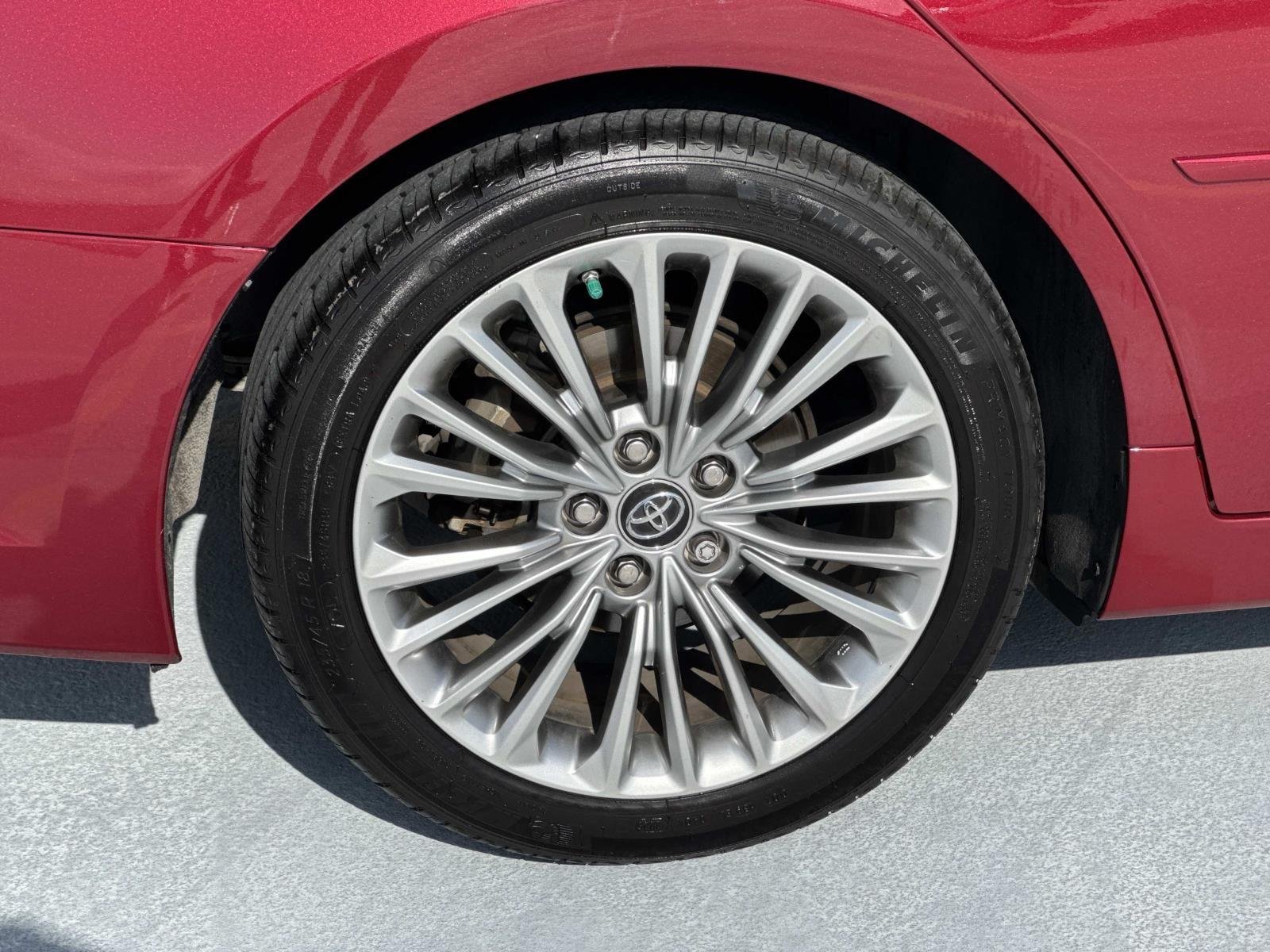 Used 2019 Ruby Flare Pearl Toyota Limited image 7