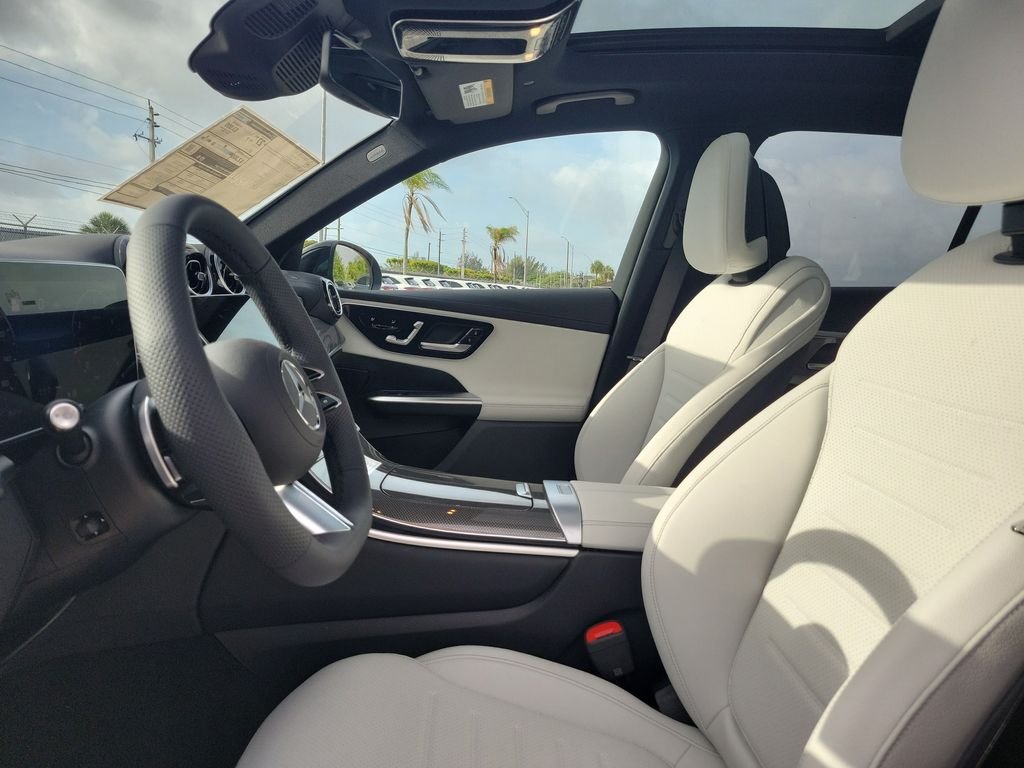 New 2026 MANUFAKTUR Alpine Grey Mercedes-Benz GLC 300 image 21