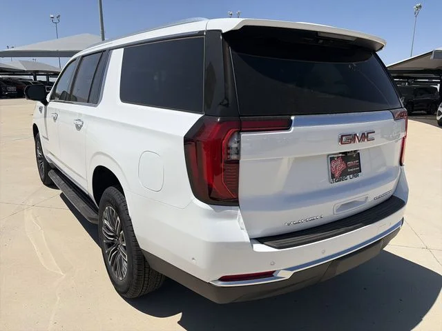 New 2026 White GMC Elevation image 4