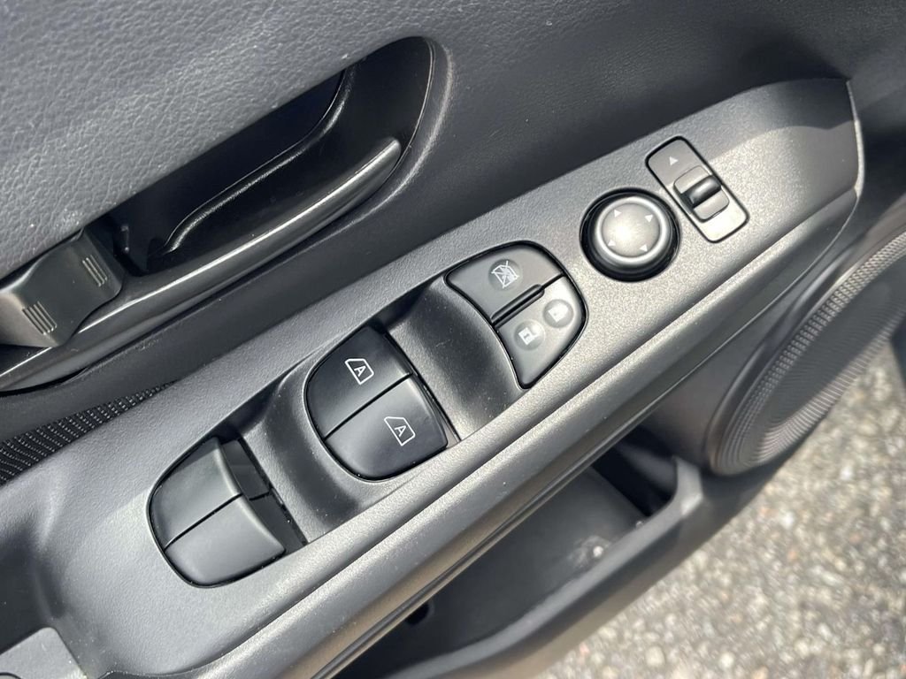 Used 2023 Gray Nissan S image 16