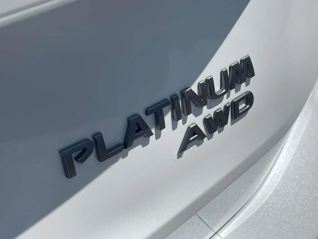 New 2026 White Nissan Platinum image 8