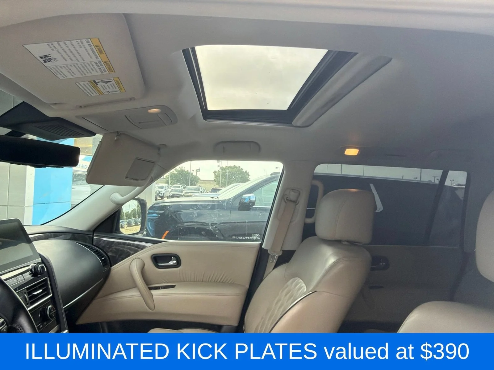 Used 2021 White Nissan Platinum image 7