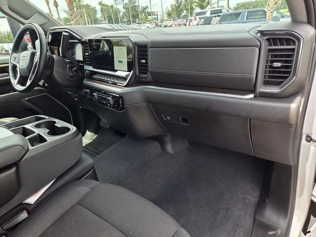 2025 Chevrolet Silverado 2500HD LT - Photo 19