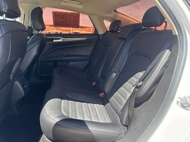 2017 Ford Fusion Energi SE Luxury - Photo 10