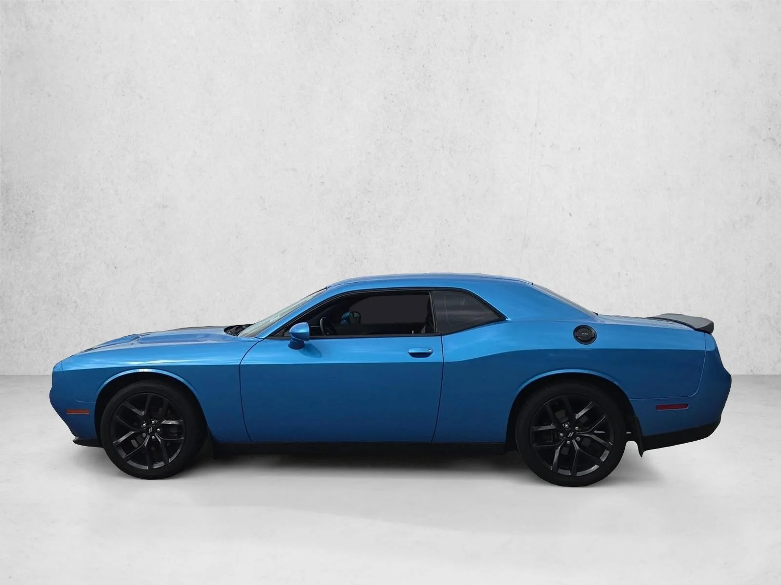 Used 2019 B5 Blue Pearlcoat Dodge SXT image 8