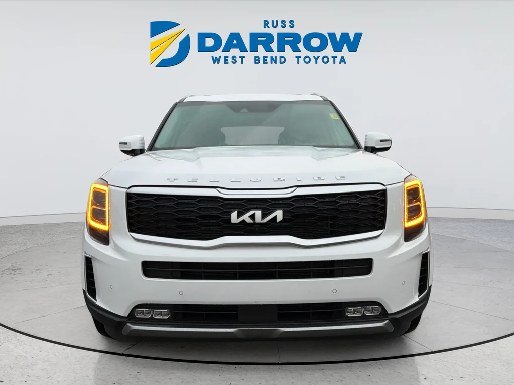 Used 2022 White Kia SX image 8