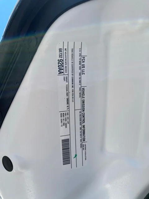 New 2026 Bright White Clear-Coat Exterior Paint RAM Tradesman image 22