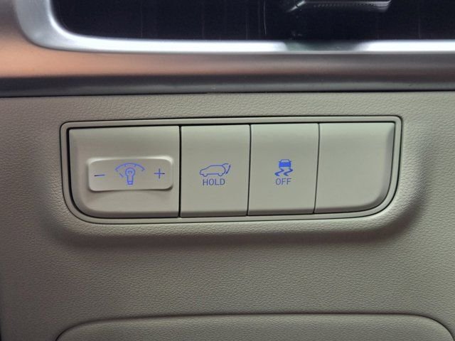 Certified Used 2025 Silver Hyundai SEL Convenience image 22