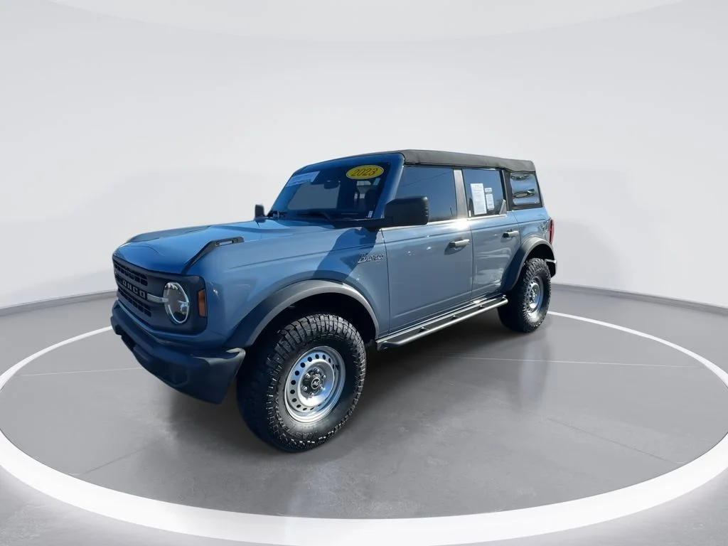 Used 2023 Gray Ford Base image 4