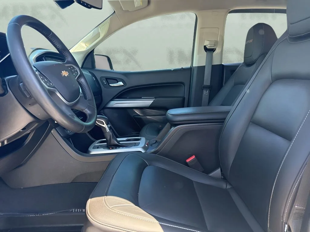 Used 2022 Black Chevrolet ZR2 image 9