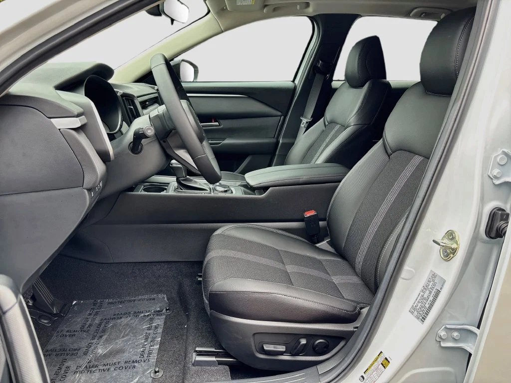 New 2026 Wind Chill Pearl Mazda Preferred AWD image 21