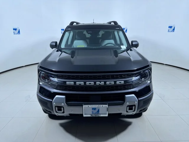 New 2026 ABSOLUTE BLACK Ford Badlands w/Badlands Tech Pkg image 16