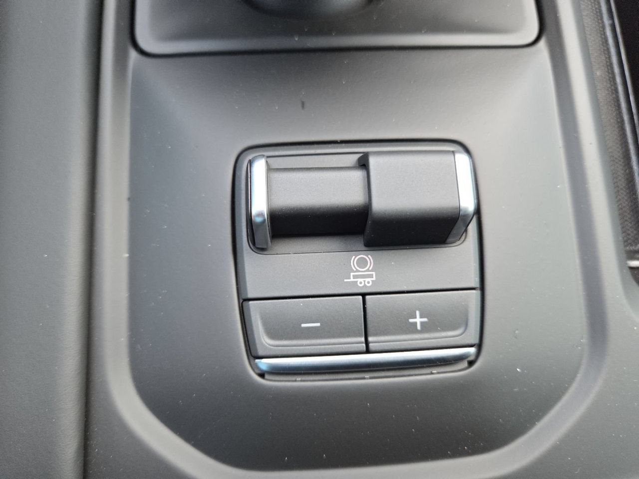 2026 GMC Sierra 1500 AT4X - Photo 12