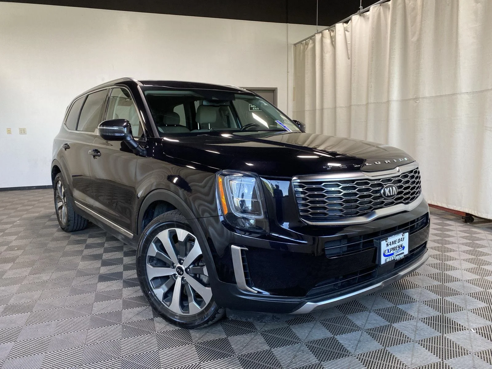 Used 2021 Black Copper Kia EX image 1