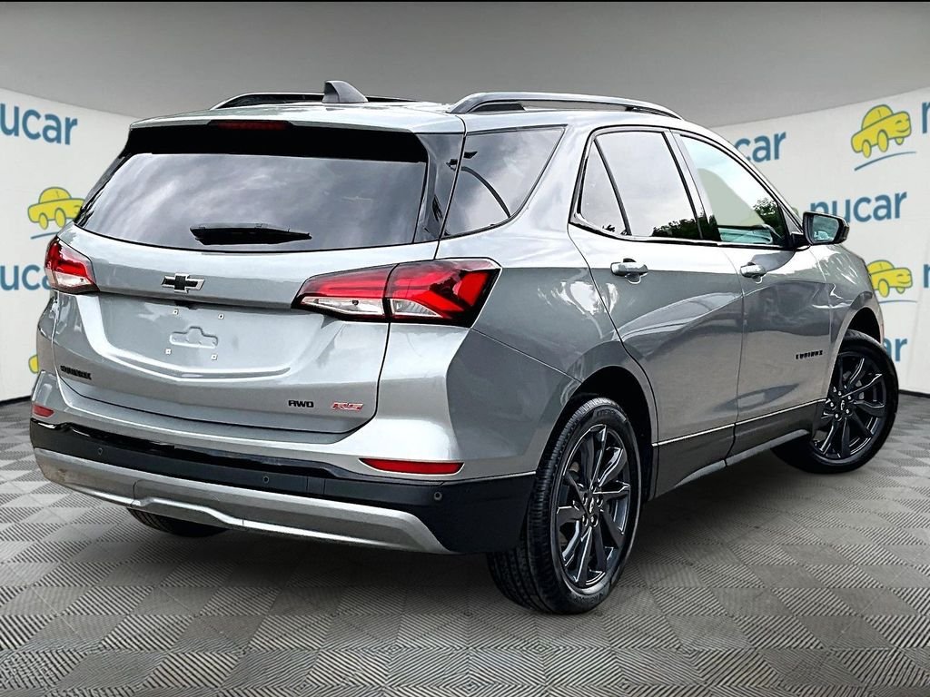 Used 2024 Gray Chevrolet RS image 6