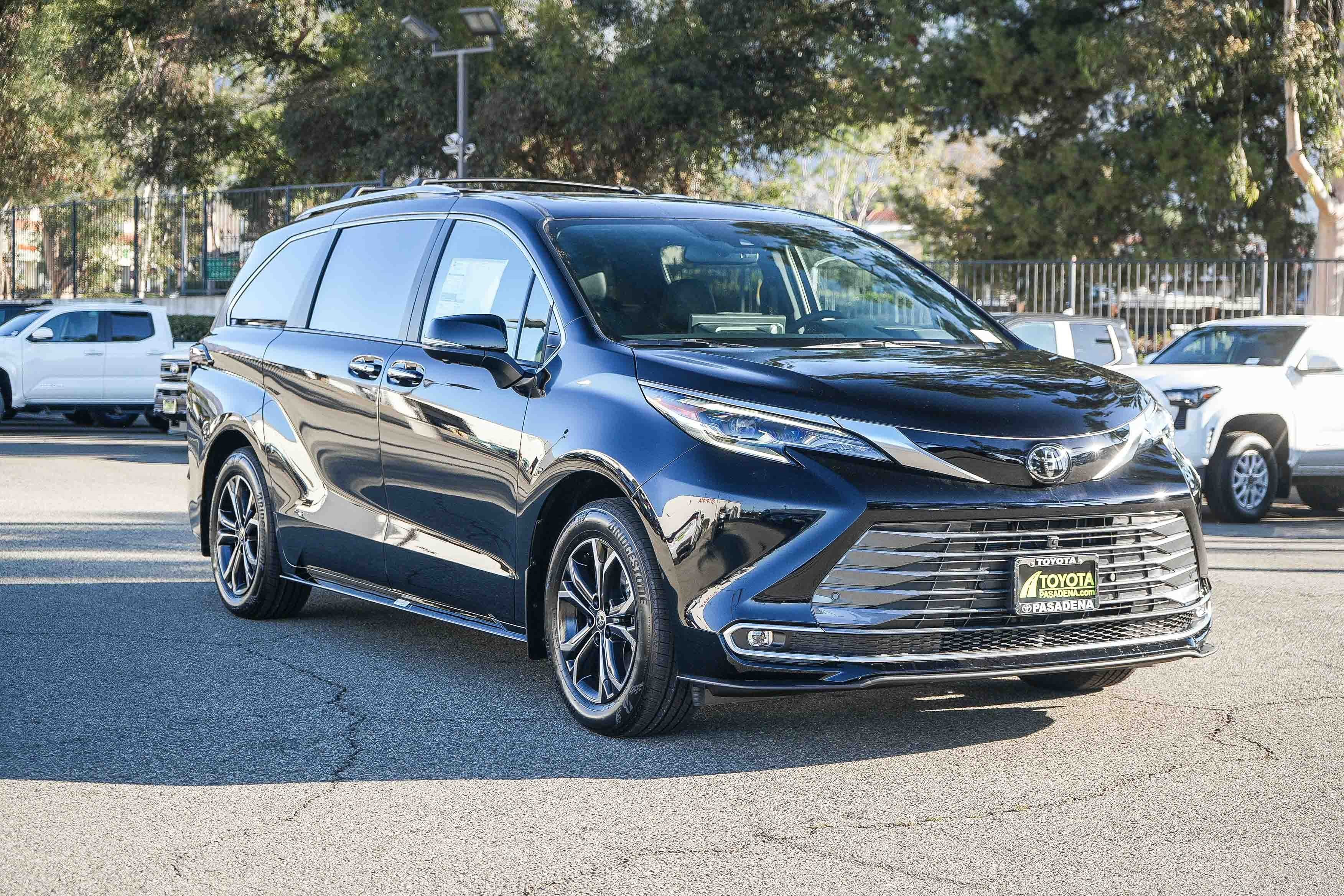 New 2026 Midnight Black Metallic Toyota  Platinum image 3